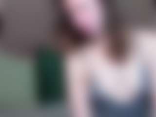 Live cam show with SunnyBrighton - Student on Sweet Sext