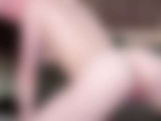 Live cam show with SunnyBrighton - Granny on Streamer API