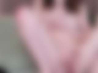 Live cam show with SunnyBrighton - Granny Brown Hair on Camsoda