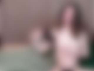 Live cam show with SunnyBrighton - Granny on slutload