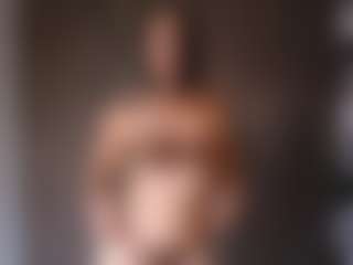 Live cam show with Amyharloww - Athletic Middle Aged on xxxlivecams.org