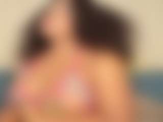 Live cam show with CAROLINAGOMEZZ - Body Massage on Camsoda
