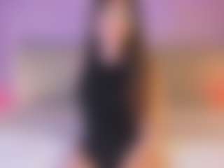 Curvy Corinne's Live Sex Cam Show