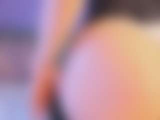 Curvy Corinne's Live Sex Cam Show