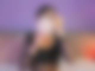 Curvy Corinne's Live Sex Cam Show