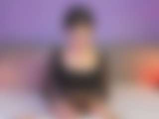 Curvy Corinne's Live Sex Cam Show