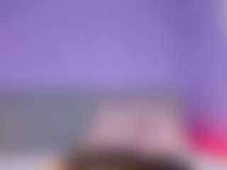 Curvy Corinne's Live Sex Cam Show