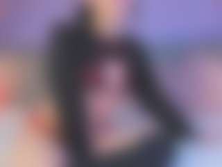 Curvy Corinne's Live Sex Cam Show