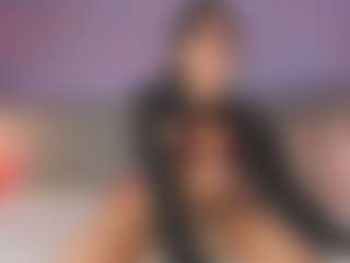 Curvy Corinne's Live Sex Cam Show