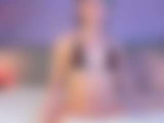 Curvy Corinne's Live Sex Cam Show