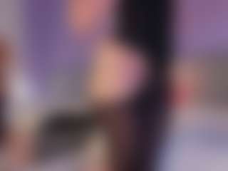Curvy Corinne's Live Sex Cam Show