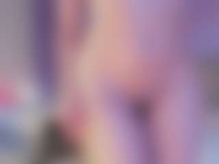 Curvy Corinne's Live Sex Cam Show
