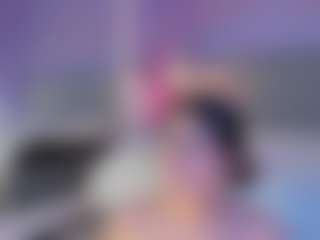 Curvy Corinne's Live Sex Cam Show