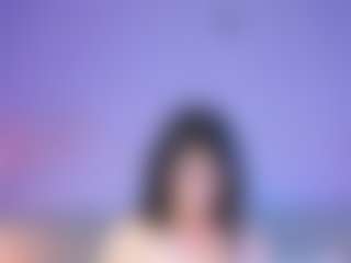 Curvy Corinne's Live Sex Cam Show