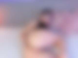 Curvy Corinne's Live Sex Cam Show