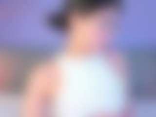 Curvy Corinne's Live Sex Cam Show