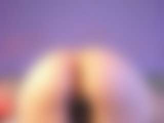 Curvy Corinne's Live Sex Cam Show