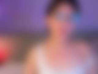 Curvy Corinne's Live Sex Cam Show