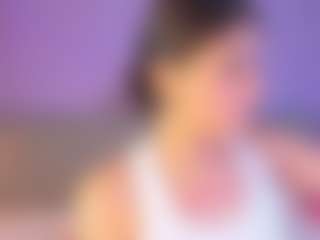 Curvy Corinne's Live Sex Cam Show