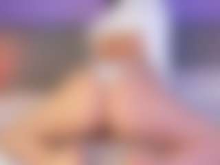 Curvy Corinne's Live Sex Cam Show