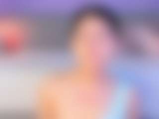 Live cam show with Curvy Corinne - Tattoos Latina on Chatstar | colombia