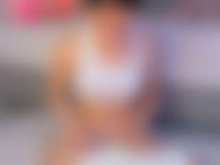 Curvy Corinne's Live Sex Cam Show