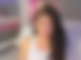 Live cam show with Curvy Corinne - Small Tits Brown Hair on realtime-chat