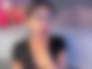 Curvy Corinne's Live Sex Cam Show