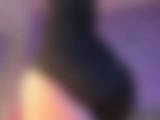 Curvy Corinne's Live Sex Cam Show
