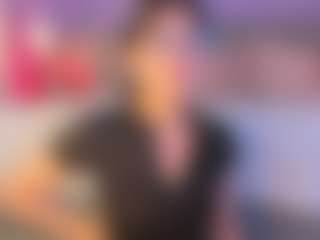 Curvy Corinne's Live Sex Cam Show