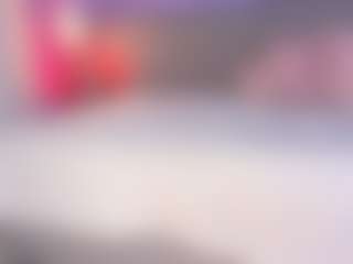 Live cam show with Curvy Corinne - Latina on Dare Cams | colombia
