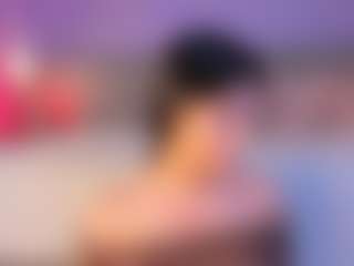 Curvy Corinne's Live Sex Cam Show