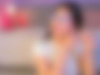 Curvy Corinne's Live Sex Cam Show