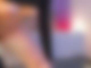Curvy Corinne's Live Sex Cam Show