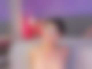 Curvy Corinne's Live Sex Cam Show
