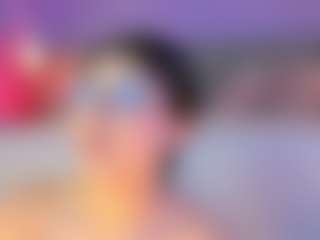 Live cam show with Curvy Corinne - Cum on Soda Cam