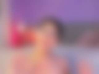 Curvy Corinne's Live Sex Cam Show