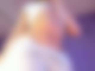 Curvy Corinne's Live Sex Cam Show