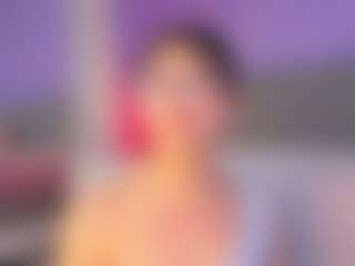 Live cam show with Curvy Corinne - Shaved Pussy Teen (18+) on Streamer API