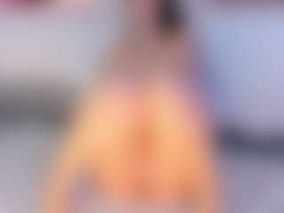 Curvy Corinne's Live Sex Cam Show