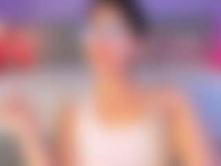 Curvy Corinne's Live Sex Cam Show