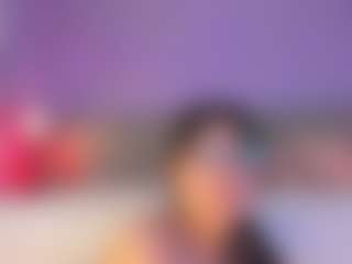 Curvy Corinne's Live Sex Cam Show
