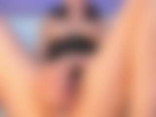 Curvy Corinne's Live Sex Cam Show