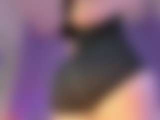 Curvy Corinne's Live Sex Cam Show