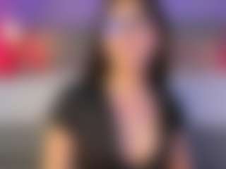Curvy Corinne's Live Sex Cam Show