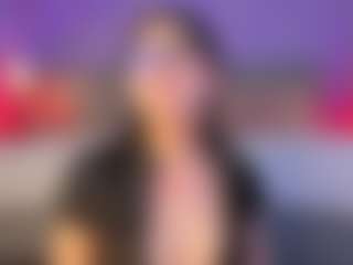 Curvy Corinne's Live Sex Cam Show