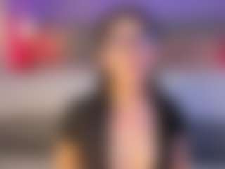 Curvy Corinne's Live Sex Cam Show