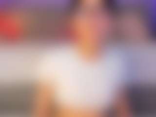 Live cam show with Curvy Corinne - Big Ass Latina on sexylive.show | colombia