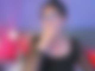 Live cam show with Curvy Corinne - Erotic Dance on Mixed Magazine Live
