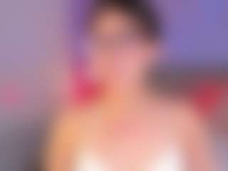 Curvy Corinne's Live Sex Cam Show